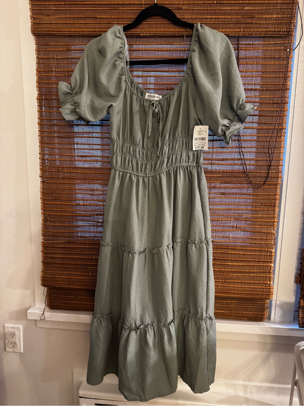 Smocked Puff-Sleeve Midi Dress in Sage Green - Picture 4 of 5